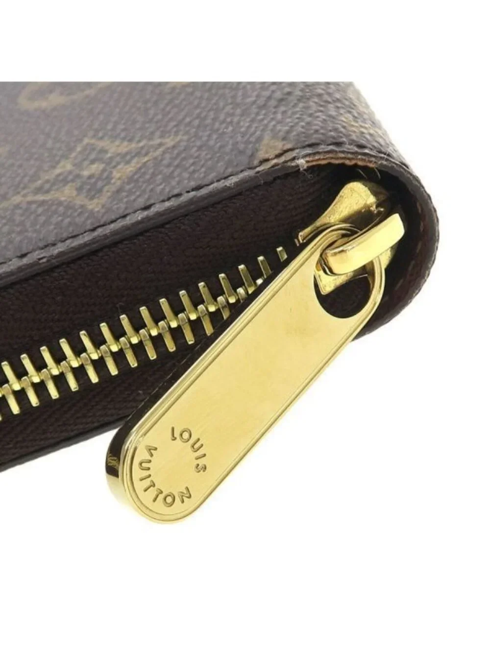 Louis Vuitton Monogram Zippy Wallet